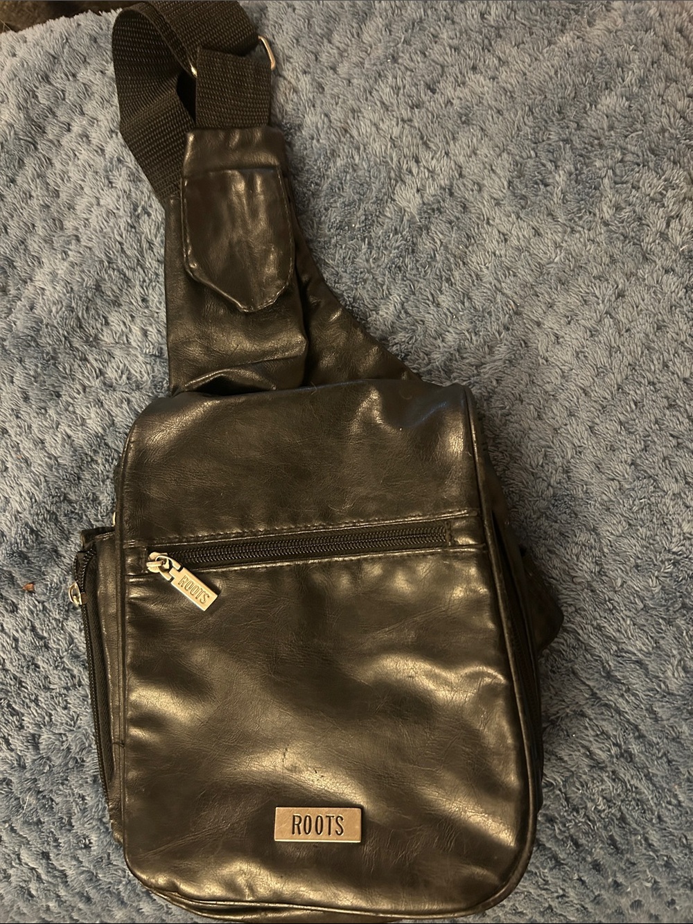 Roots Black Leather Sling Belt Bag /Crossbody bag for Men